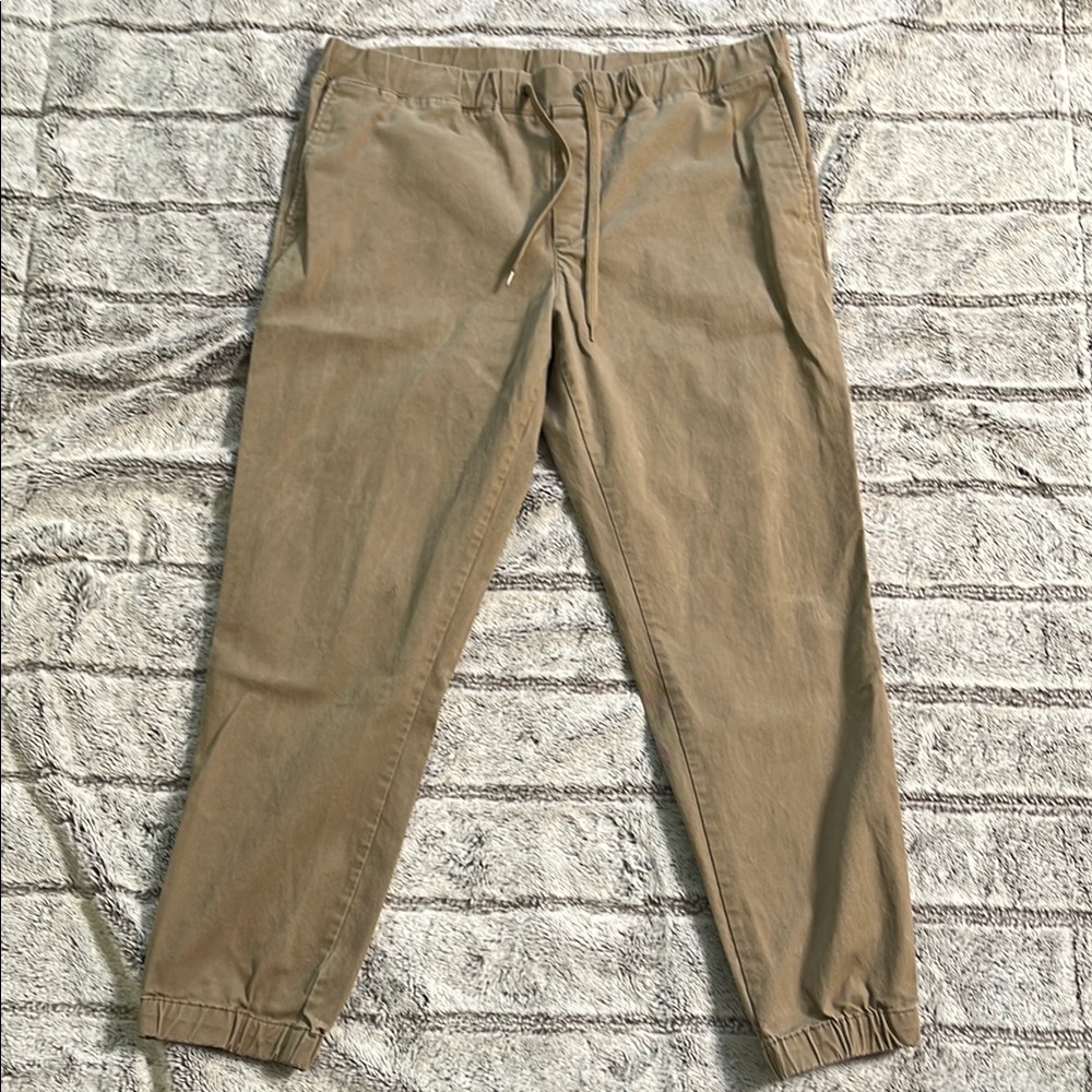 Goodfellow & Co Men's Khaki Jogger Chinos